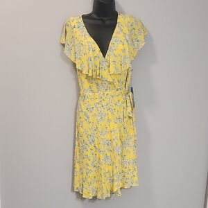 Draper James RSVP Yellow‎ Floral Wrap Midi Dress Size S Southern Belle Feminine